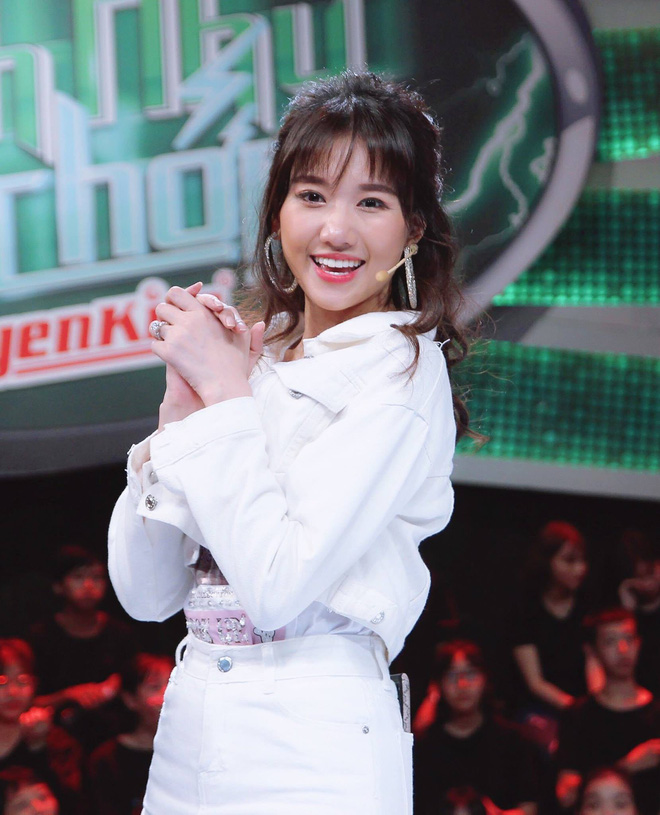 Thì ra bao năm nay Hari Won vẫn luôn để mái là vì lí do này-3