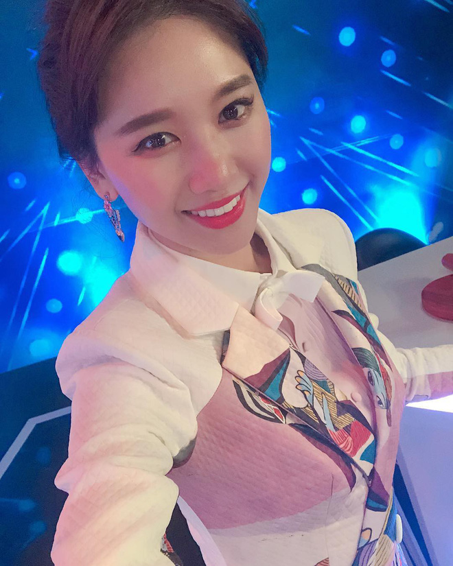 Thì ra bao năm nay Hari Won vẫn luôn để mái là vì lí do này-7