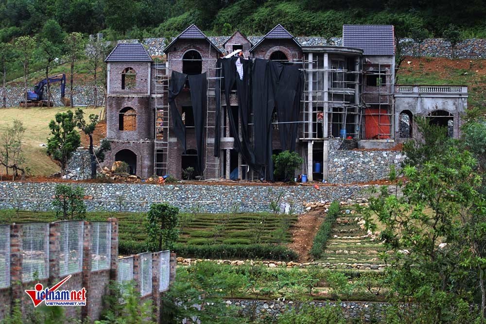 Biệt thự nguy nga mọc trên đất rừng phòng hộ Sóc Sơn-5