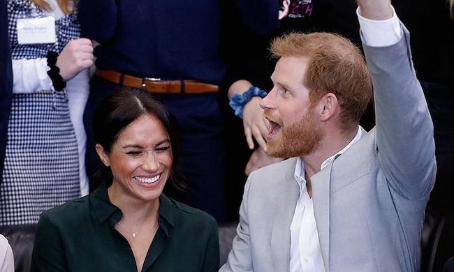 Sinh ra là em bé ngậm thìa vàng nhưng con của Meghan sẽ có cuộc sống khác biệt so với Hoàng tử George-4