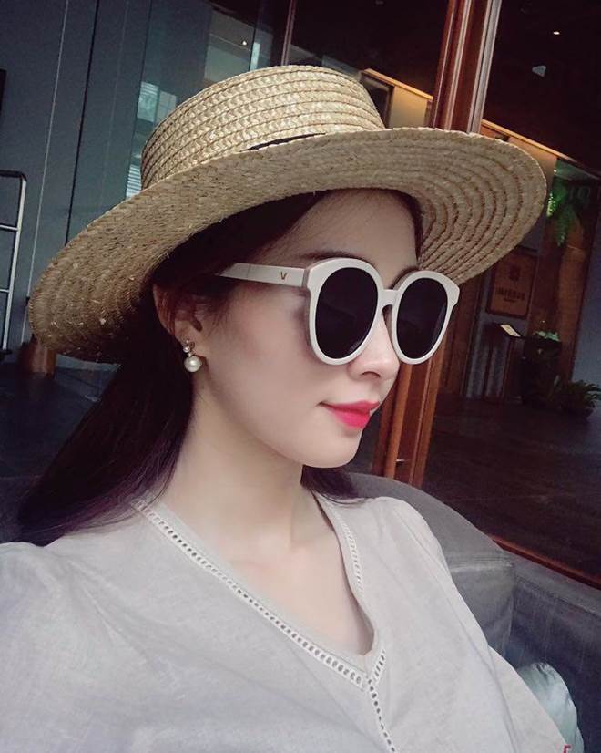 Lấy chồng đại gia nhưng Hoa hậu Đặng Thu Thảo vẫn tiết kiệm, diện đi diện lại đồ cũ-3