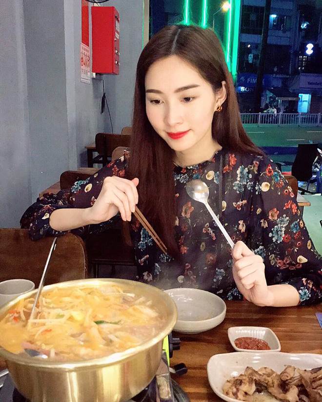 Lấy chồng đại gia nhưng Hoa hậu Đặng Thu Thảo vẫn tiết kiệm, diện đi diện lại đồ cũ-9