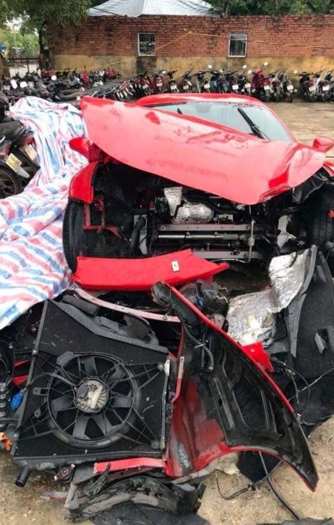Sửa chữa xe Ferrari Tuấn Hưng gặp nạn hết bao nhiêu?-1