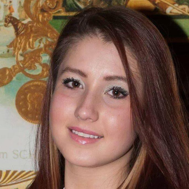 Phát hiện chồng cặp kè với bồ trẻ, vợ điên tiết bắt anh ta xăm tên cô lên chỗ hiểm-2