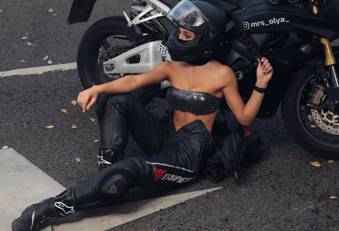 Xót xa nữ biker đẹp sexy nhất vừa tử nạn do va chạm giao thông-3