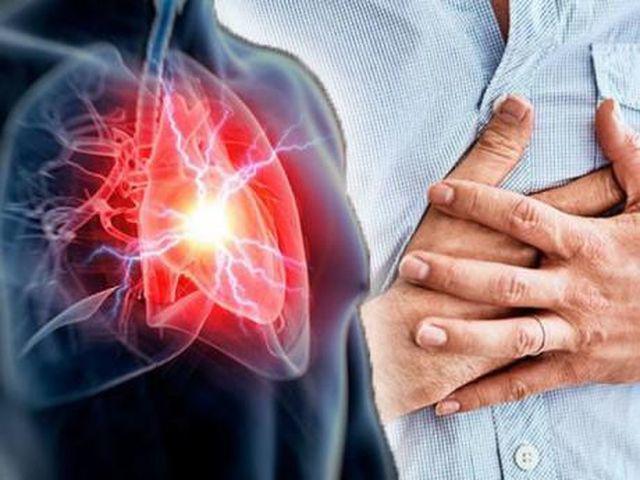Người đàn ông suýt mất mạng vì… đau họng, cảnh báo bệnh cướp đi mạng sống rất nhanh-2