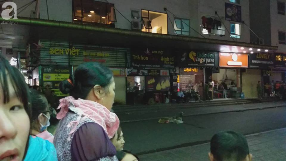 Người dân bàng hoàng kể lại giây phút chứng kiến em bé sơ sinh còn nguyên dây rốn bị rơi ở HH Linh Đàm-3