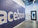Facebook chính thức bị phạt nửa triệu bảng tại Anh-3