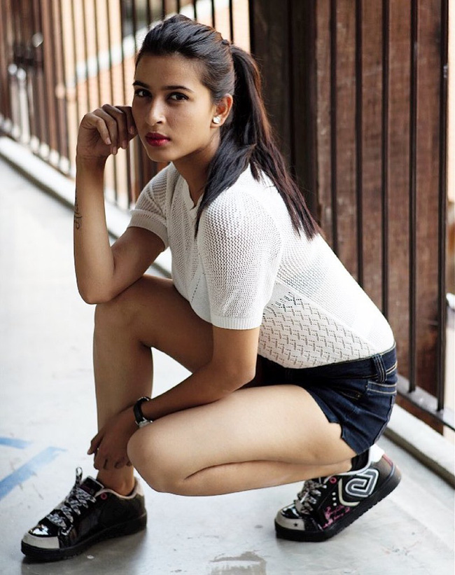 Chấn động: Người mẫu Ấn Độ 20 tuổi bị bạn quen trên mạng sát hại, nhét xác vào vali để tiêu hủy giữa đường-1