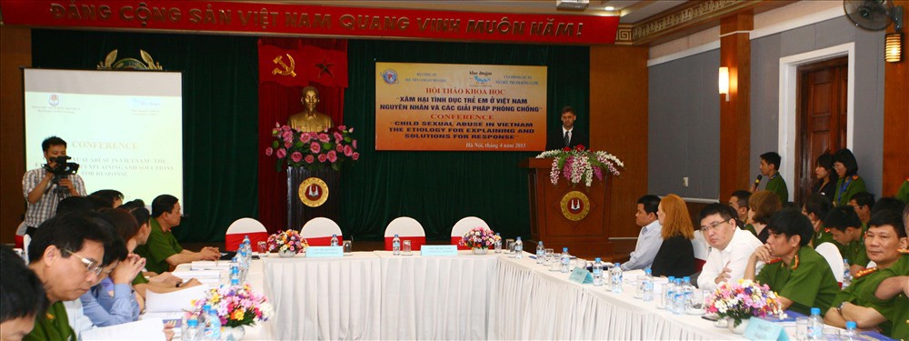 Theo dấu vết quỷ” ấu dâm ngoại quốc - Nỗi buồn đốt một que diêm”-3