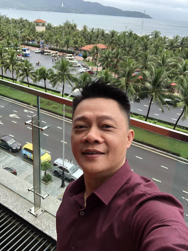 BTV Trần Quang Minh khóc chia tay VTV6 để vào Đà Nẵng-1