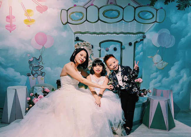 Ông bố Hà Nội trả tiền lương cho con làm việc nhà, bắt con phải bỏ tiền thuê ipad mới được xem-4