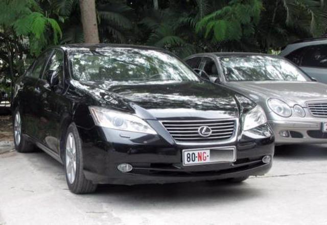 Chơi siêu xe biển ngoại giao: Đại gia mua chui, lậu thuế tiền tỷ-1