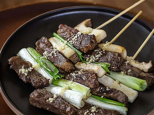 Quán bò nướng bỗng dưng bị dân mạng truy lùng, chỉ vì cặp út Về Nhà Đi Con hẹn hò-8