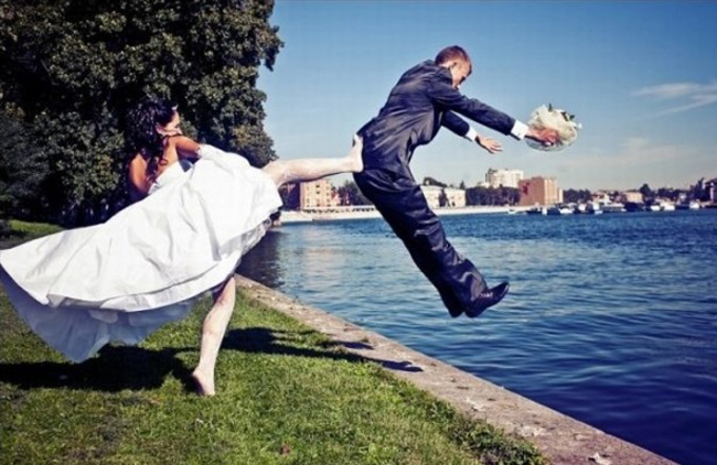 Cười ra nước mắt với loạt ảnh chế ngày 20 tháng 10-5