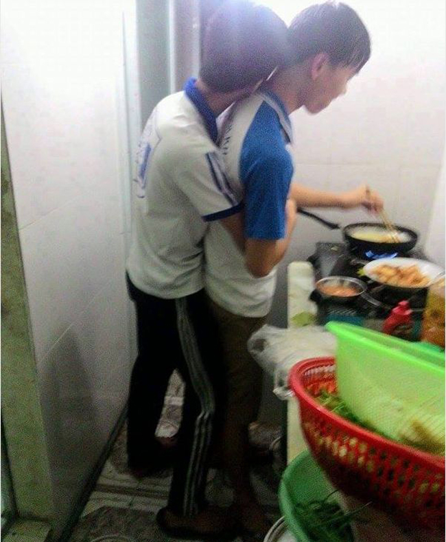 Cười ra nước mắt với loạt ảnh chế ngày 20 tháng 10-6