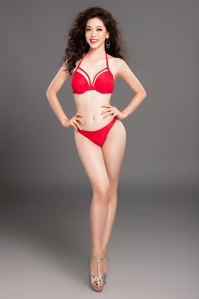 Á hậu Bùi Phương Nga đốt mắt khán giả với bộ ảnh nóng bỏng trước giờ G-8