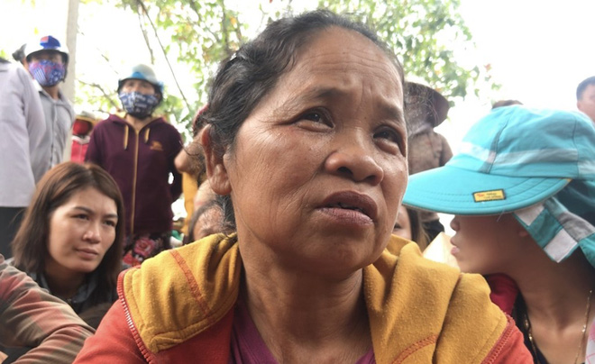 Vụ gia đình 4 người treo cổ tử vong: Cha già chết lặng chứng kiến 4 chiếc quan tài trong căn nhà xây dở-2