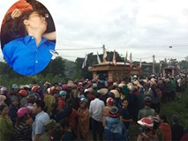 Nghẹn lòng đám tang 4 người trong gia đình treo cổ Nghẹn lòng đám tang 4 người trong gia đình treo cổ
