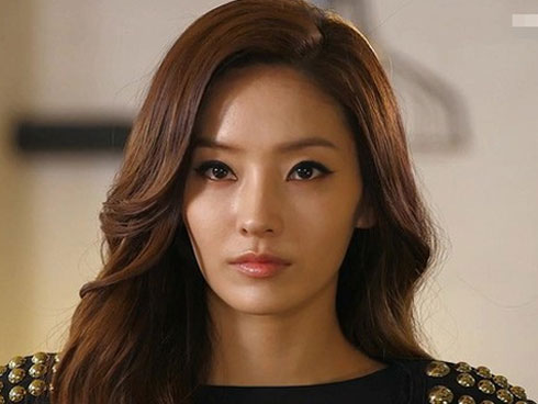 Chăn được em bồ non tơ, câu nói của cô ta khiến tôi lập tức về quỳ xin lỗi vợ-3