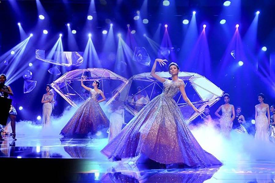 Noo Phước Thịnh cười tươi sau scandal kiện tụng ầm ĩ-5