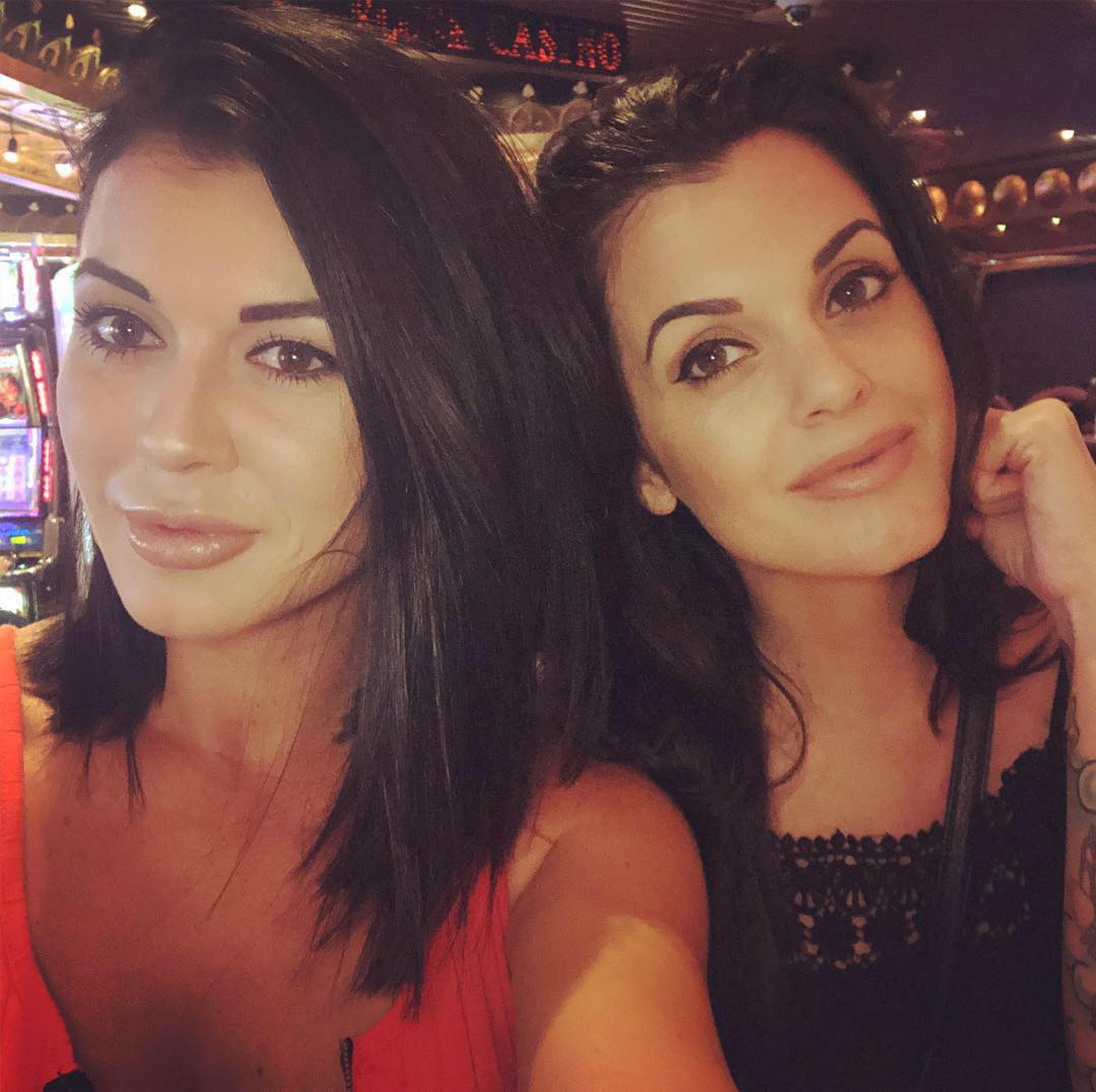 Trải lòng của cô gái trẻ xinh đẹp làm đám cưới với bố ruột của bạn thân-1