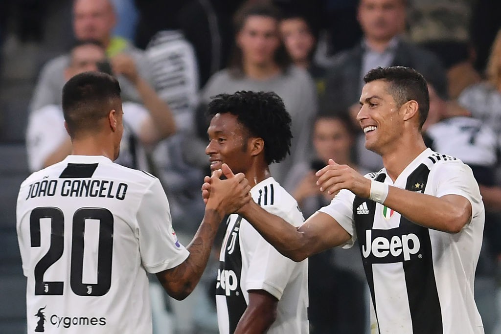 Chu kỳ ăn - ngủ - ghi bàn - lập kỷ lục của Ronaldo lại được tái khởi động-4