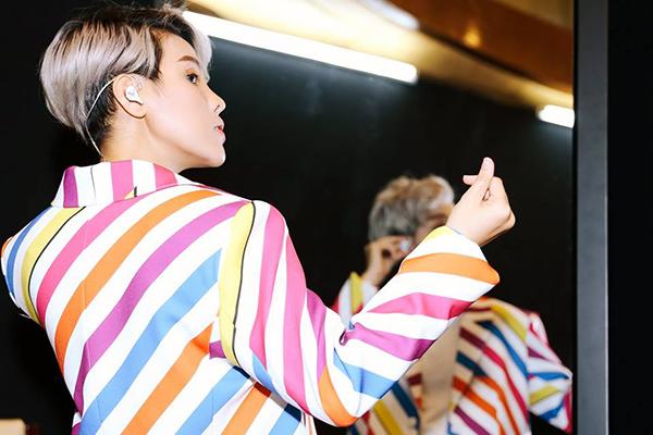 Vũ Cát Tường dính nghi vấn dao kéo bởi gương mặt như copy paste với Kỳ Duyên, Hồ Quỳnh Hương-7