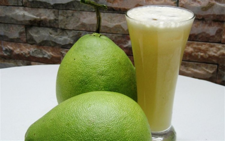 Đầu tuần trước mới 55kg, cuối tuần sau còn 50kg với công thức từ quả bưởi luộc-7