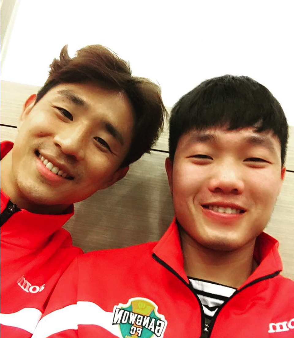 Bạn thân Xuân Trường tặng tuyển Việt Nam đặc sản Hàn Quốc khiến toàn đội bất ngờ-3