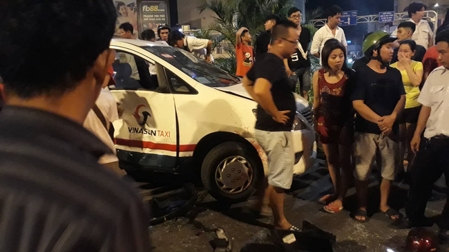 Tai nạn kinh hoàng ở Hàng Xanh: Nữ tài xế có biểu hiện say xỉn, miệng liên tục để em lo, để em lo-4