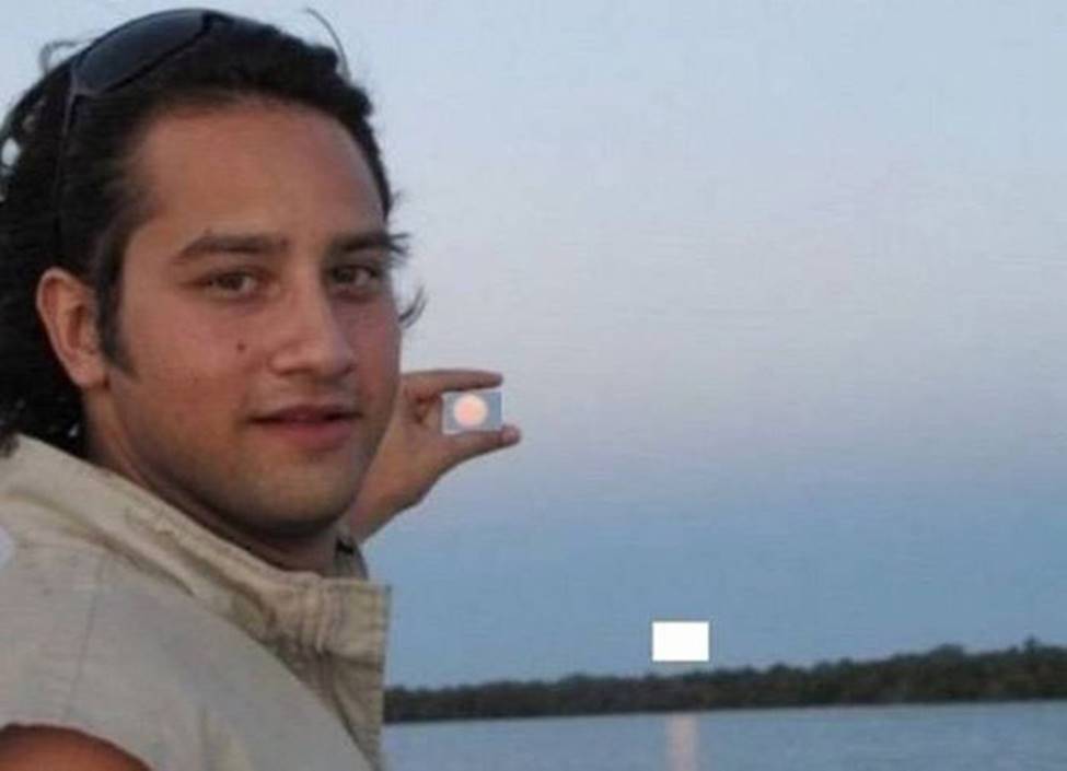 Muốn độn thổ với loạt ảnh photoshop lỗi trên mạng xã hội-15