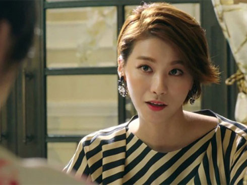 Phát hiện chồng ngoại tình với hàng xóm nhờ đôi dép đi trong nhà, vợ cao tay xử lý khiến ai cũng nể-3