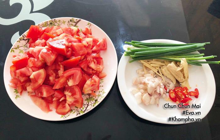 Cá bạc má kho cà chua đậm đà, béo ngậy chưa kịp ăn thêm nồi cơm đã hết veo-3