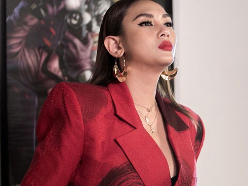 Cho rằng Minh Hằng và Thanh Hằng hại mình, Võ Hoàng Yến gọi The Face là 'The Bè lũ'