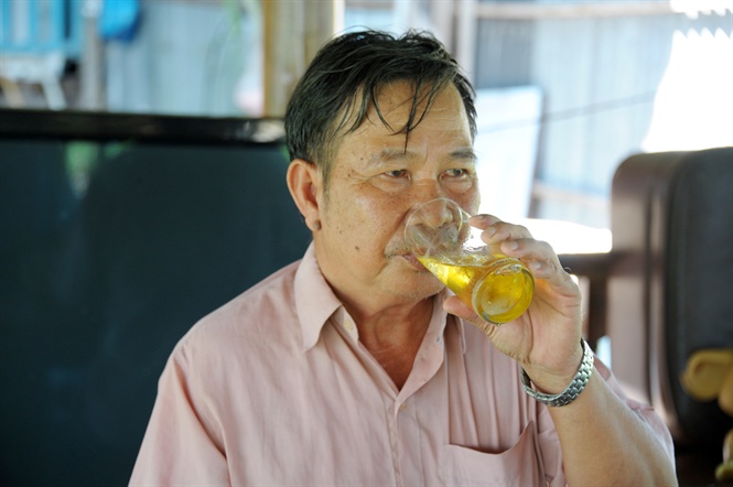 Tay chơi U70 An Giang chi tiền dụ đàn cá tra quý hiếm về để ngắm-6
