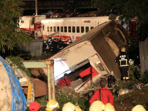 Lật tàu ở Nigeria, 76 người chết-2