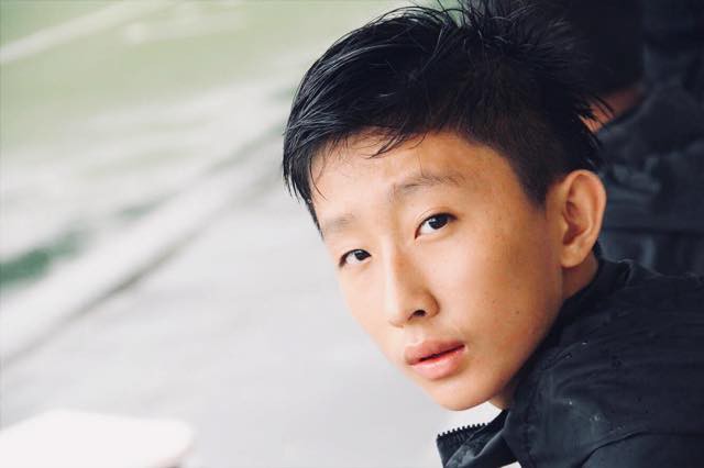 Đã đẹp trai lại còn hát hay, hotboy lò đào tạo PVF đốn tim fan nữ bằng bài rap tự sáng tác cực đỉnh-5