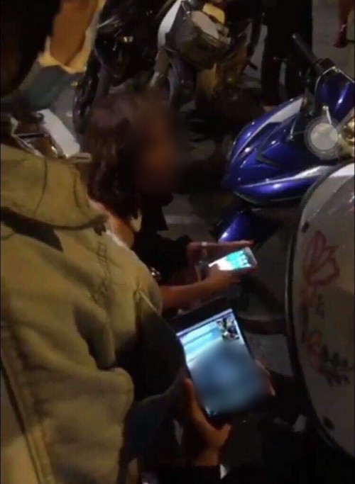 Clip và ảnh hiện trường vụ nữ tài xế gây tai nạn khiến 6 người thương vong ở Hàng Xanh-9