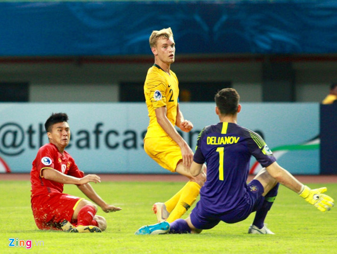 HLV Hoàng Anh Tuấn: Không hiểu vì sao U19 Việt Nam lại sợ hãi-1