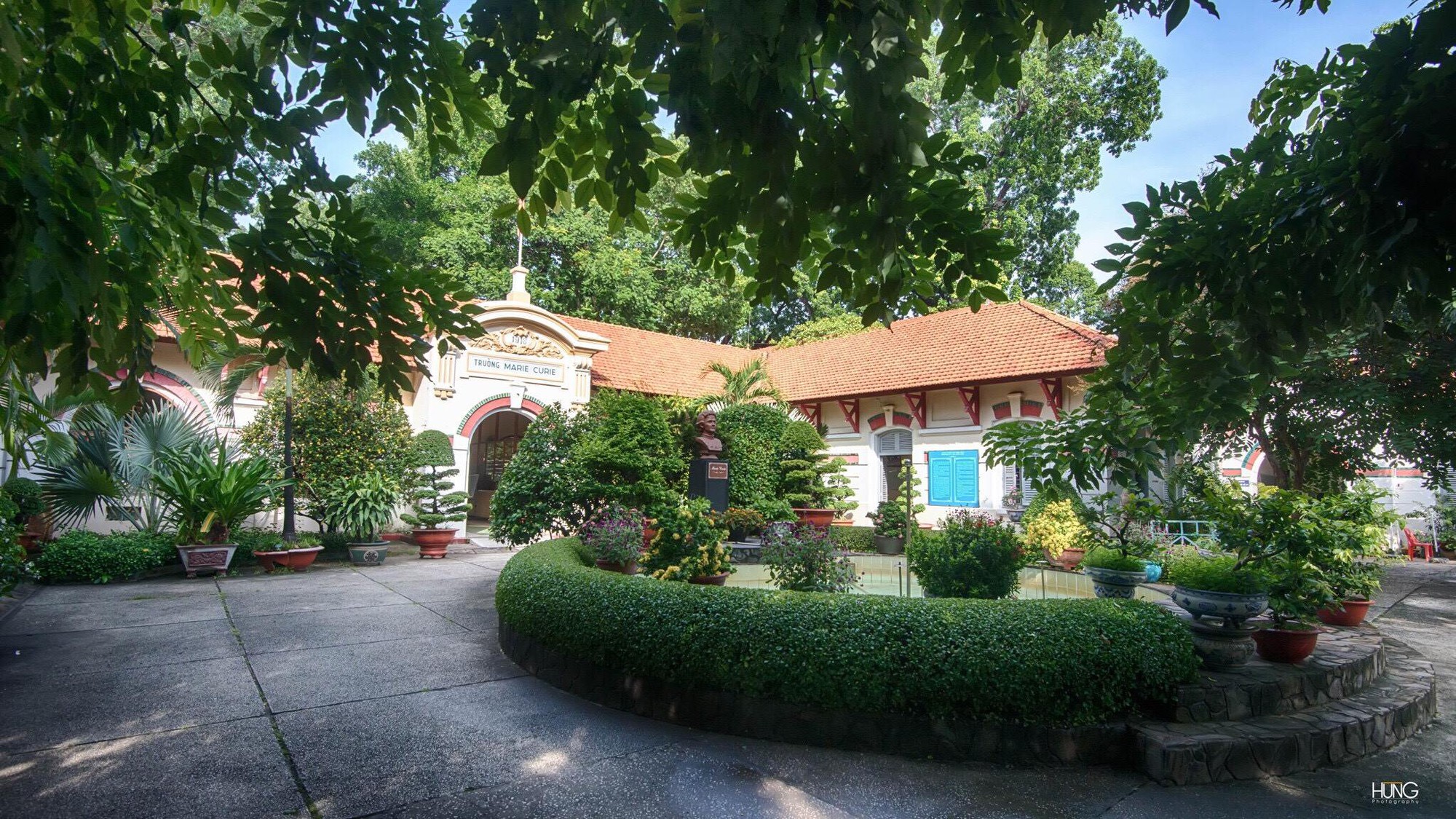 Ngôi trường cấp 3 siêu đỉnh ở Sài Gòn, cựu học sinh toàn sao hot, trai xinh gái đẹp, người thành công có sức ảnh hưởng-13