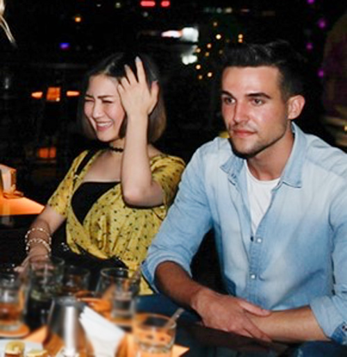 Thay bồ như thay áo nhưng phải công nhận, bộ sưu tập bạn trai của Hương Tràm quả không phải dạng vừa-8