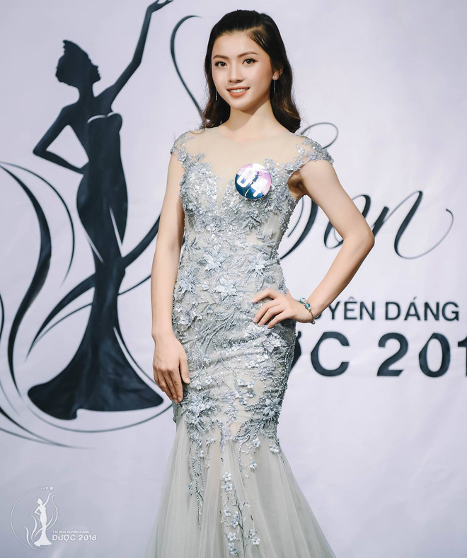 Ai bảo sinh viên Y Dược chỉ biết học, vào mà xem trường có 1 dàn con gái 10x chẳng những xinh mà còn đầy tài năng-2