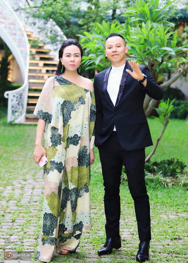 Nhan sắc người phụ nữ giàu có, hơn tuổi được Quách Ngọc Ngoan gọi là vợ-11