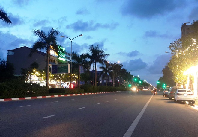 Clip: Giang hồ thanh toán nhau bằng súng, 2 người trúng đạn-1