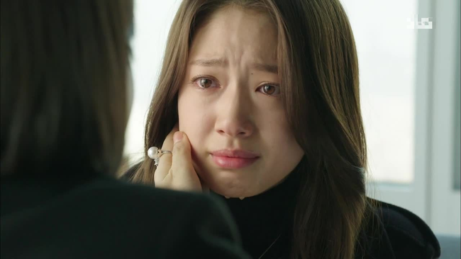 Bắt quả tang chồng cùng nhân tình ở khách sạn, vợ chọn cách giải quyết nhẹ nhàng không ngờ bị chơi lại 1 vố đau-2