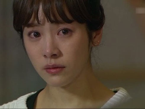 Món đồ chơi lạ trong chiếc vali công tác của chồng khiến vợ khuỵu ngã-3