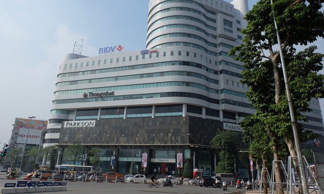 Con đường kinh doanh từ hoàng kim đến lụi tàn của Parkson-2