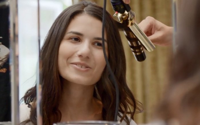 Trải lòng của cô con gái tỉ phú khi sống trong nghèo khổ-2