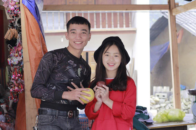 Em gái bán lê ở Hà Giang bất ngờ nổi tiếng mạng xã hội, phượt thủ nào đi ngang cũng muốn chụp ảnh chung-9